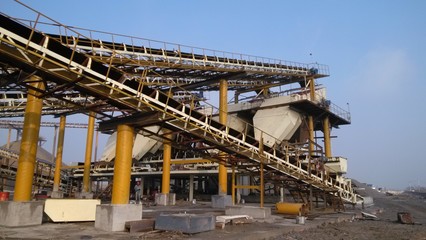 打造綠色礦山,保護(hù)生態(tài)環(huán)境,堅(jiān)持綠色發(fā)展